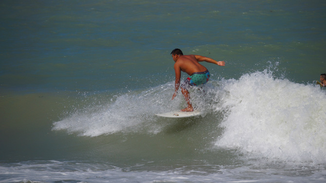 venice jetty surf
