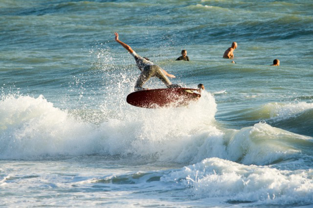 venice-jetty-surf