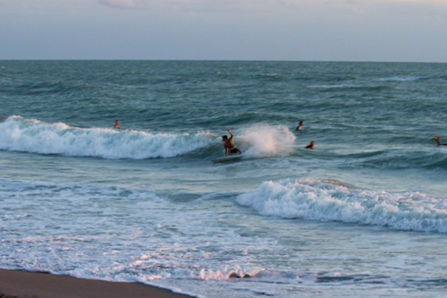 venice-jetty-surf