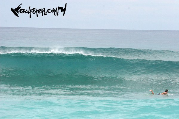 Surfing Bahamas